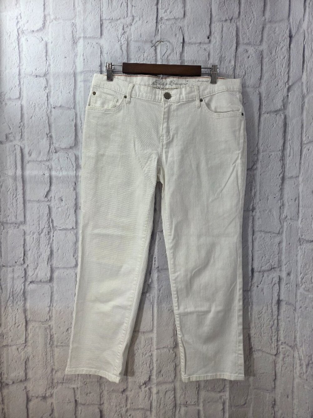 Eddie Bauer Women's 10 Bright White Cropped Boyfriend Jeans
